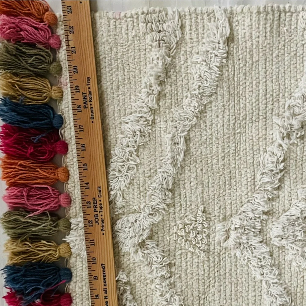 Pier 1 boho multicolor fringe sequin tassel area throw rug Size 23” X 40”